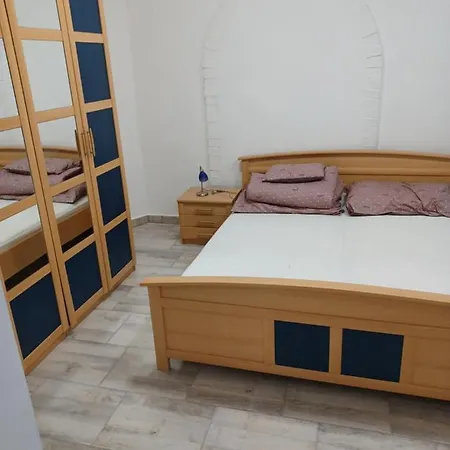 Gyuszika Vendeghaz Balatonfůzfő